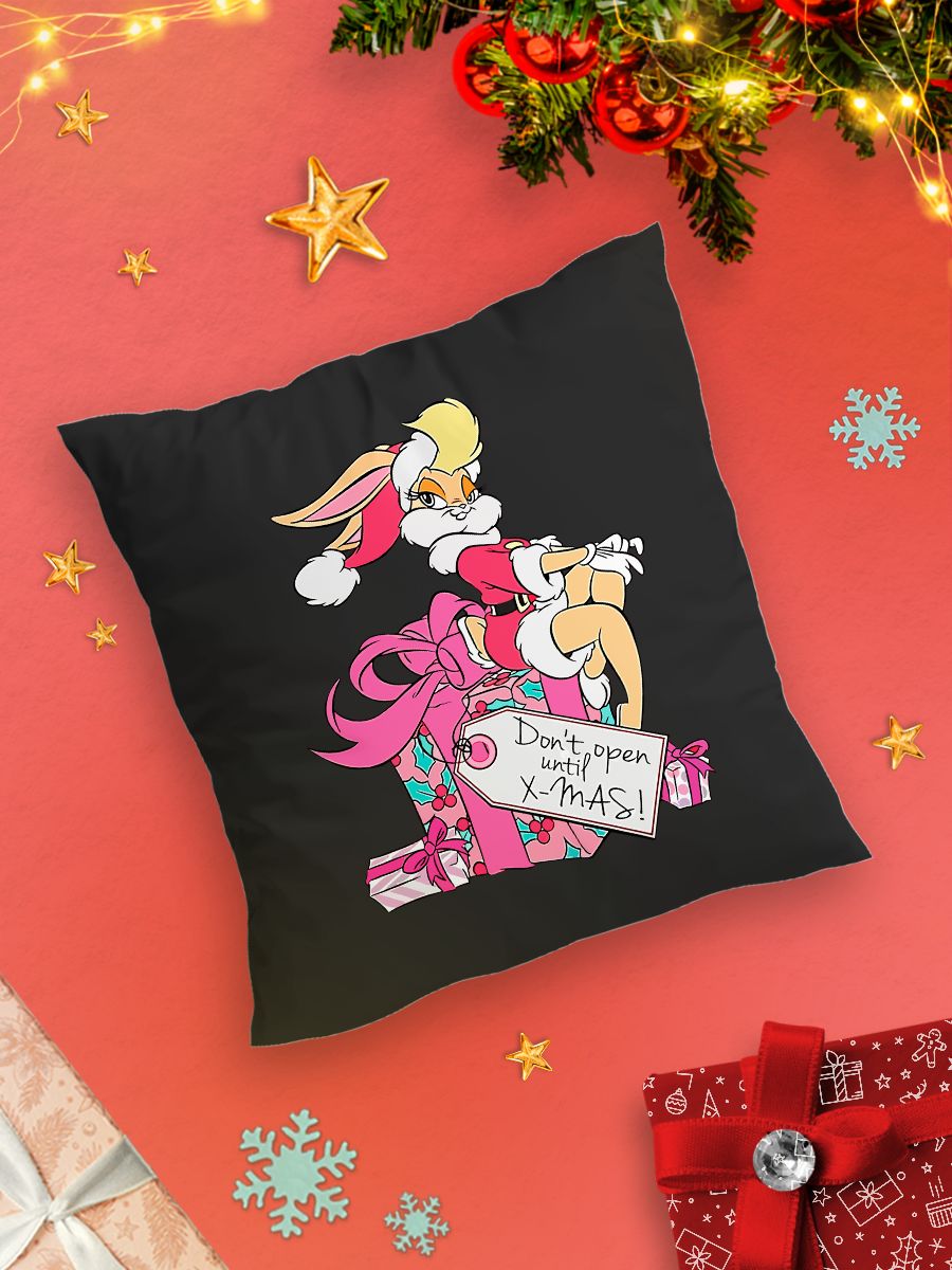 картинка Новогодняя подушка Looney Tunes Луни Тюнз Багз Лола Банни от магазина Каждому Своё